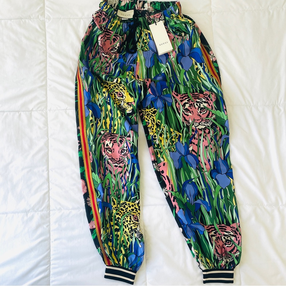 NWT Gucci silk pant size 22 (small)